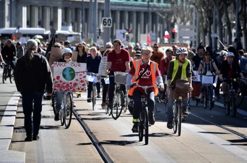 Vélorution lors de la Marche pour le Climat mars 2019 à Clermont